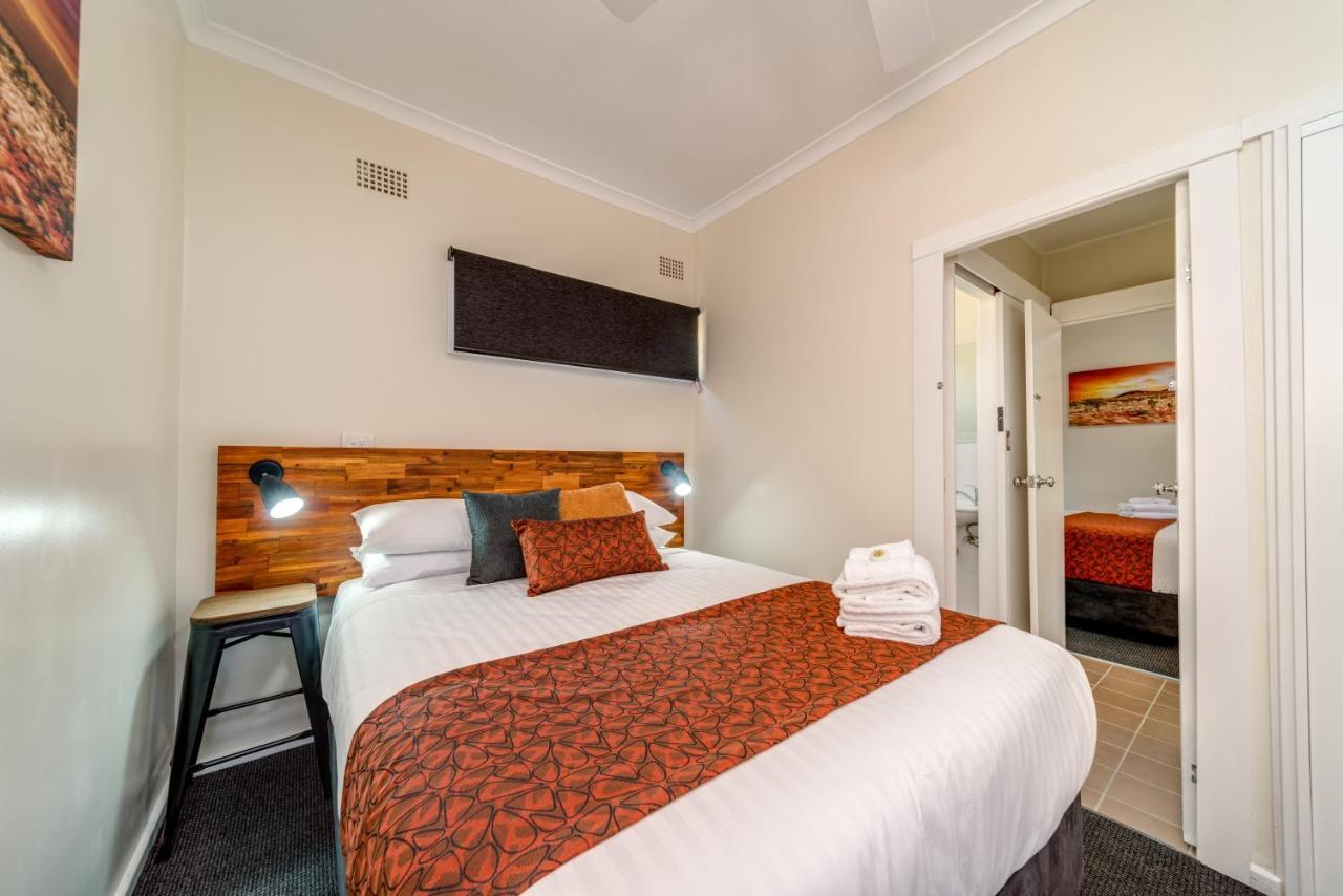 Black Sheep Motel Goulburn Exterior foto