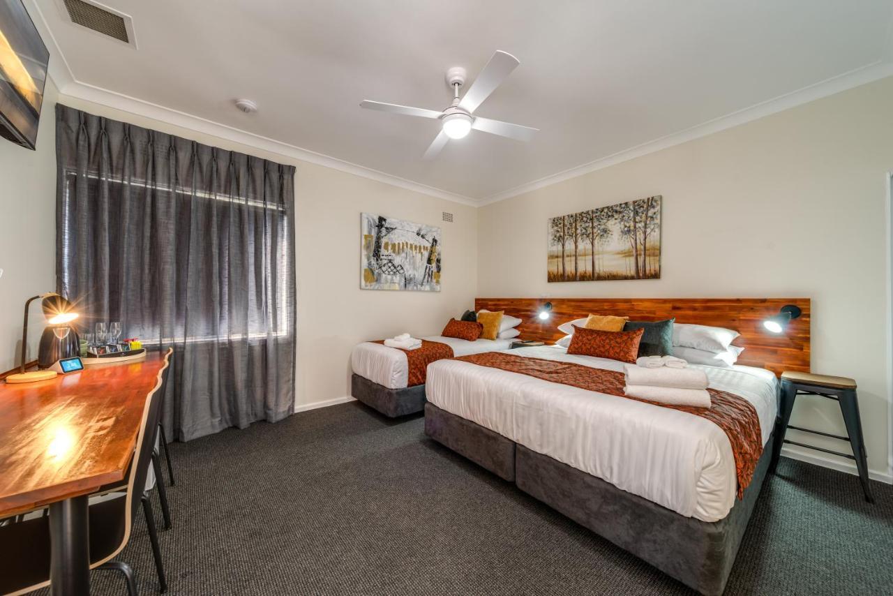 Black Sheep Motel Goulburn Exterior foto